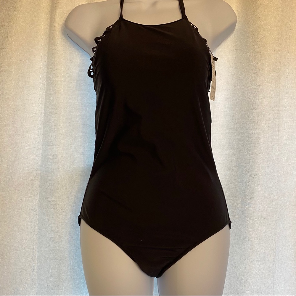 Women’s Small One Piece black Swimsuit